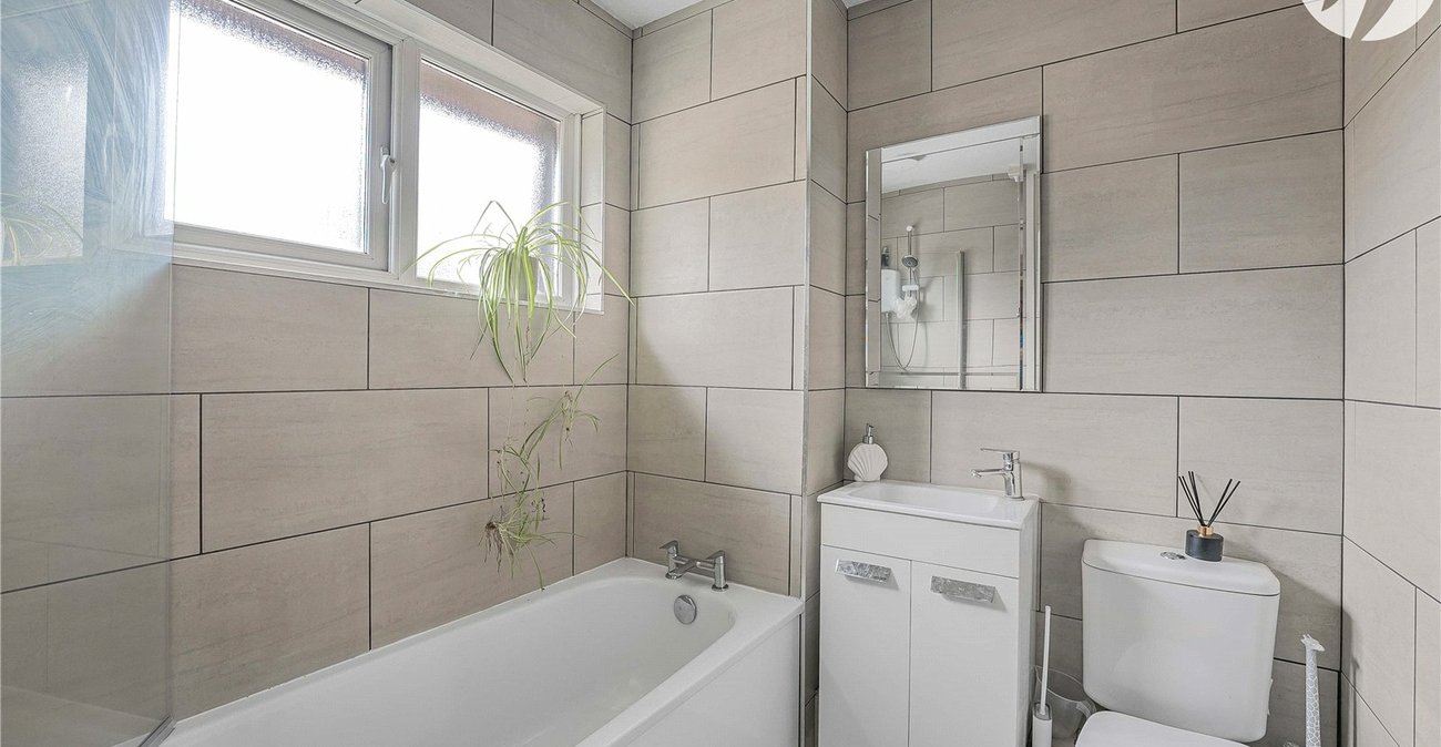 3 bedroom house for sale in Swanley | Robinson Jackson