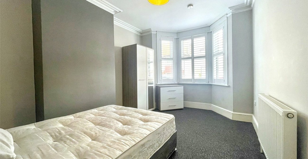 4 bedroom house for sale in Gillingham | Robinson Michael & Jackson