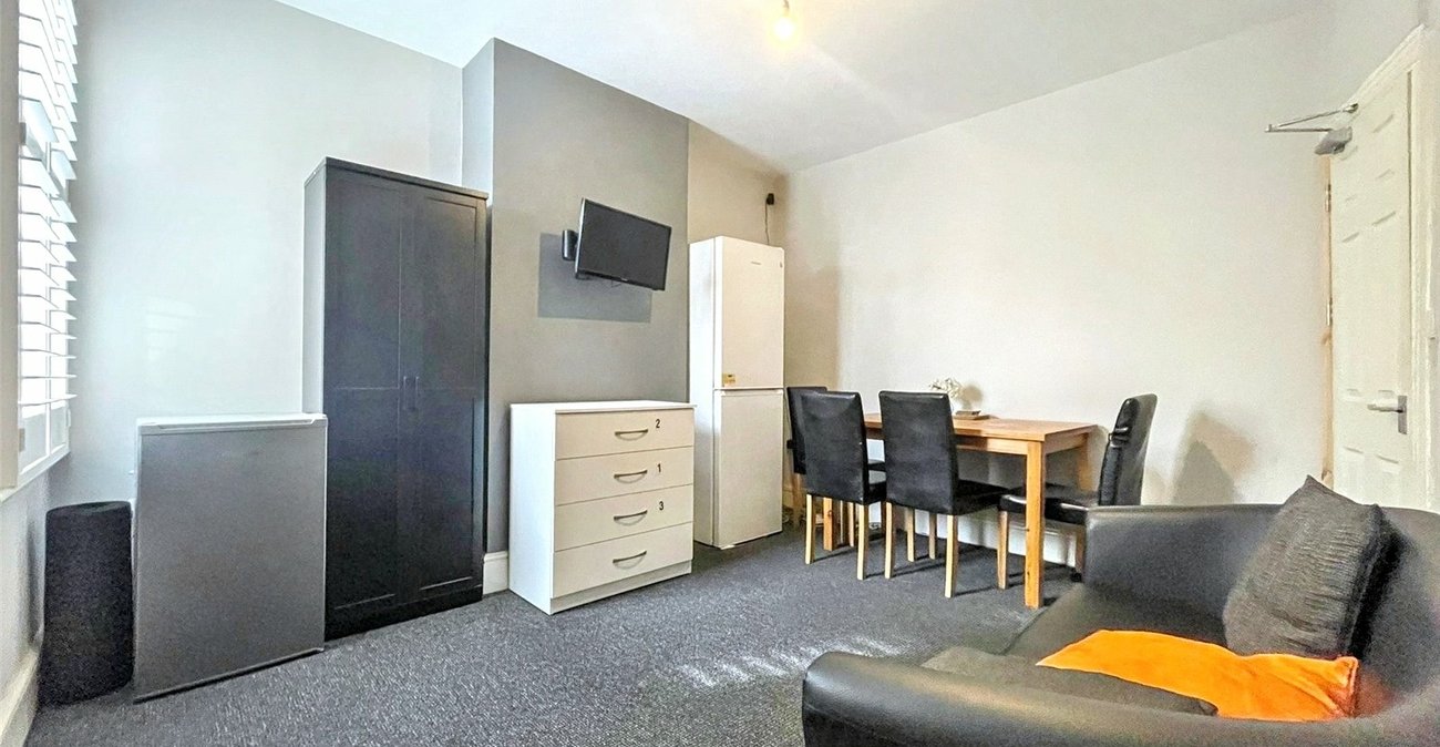 4 bedroom house for sale in Gillingham | Robinson Michael & Jackson