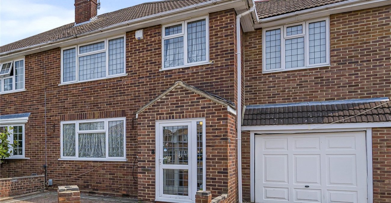 3 bedroom house for sale in Welling | Robinson Jackson