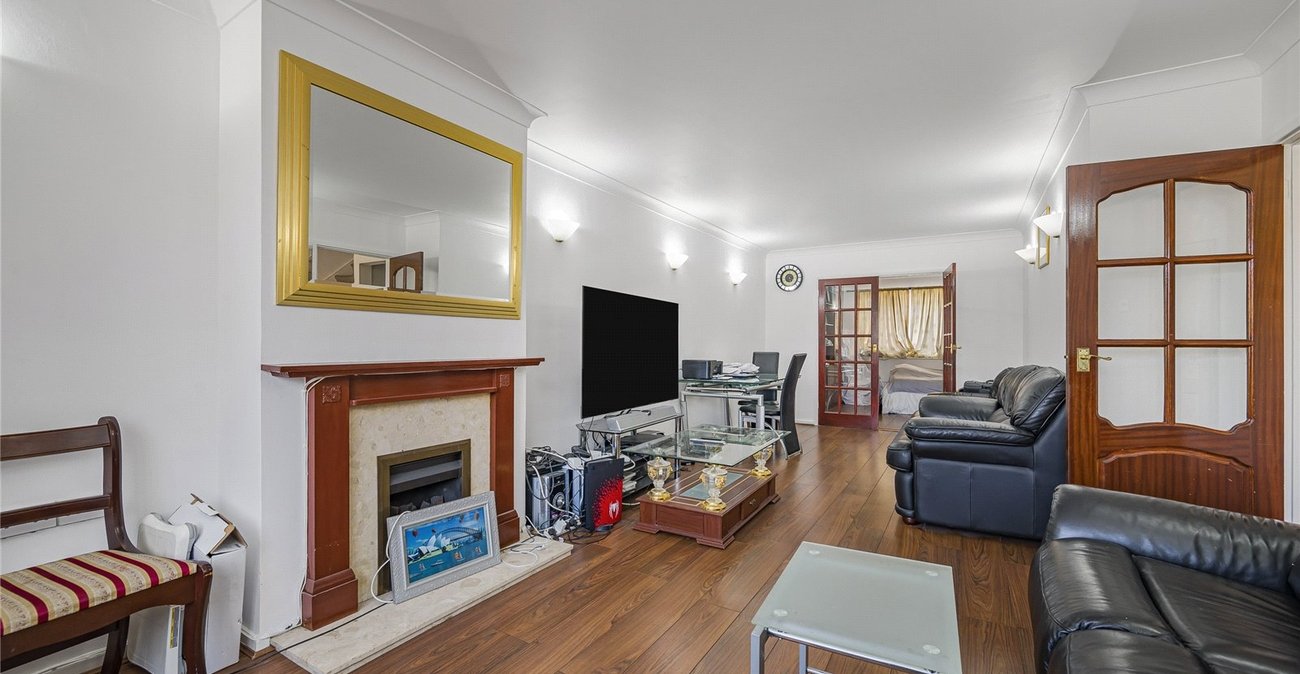 3 bedroom house for sale in Welling | Robinson Jackson