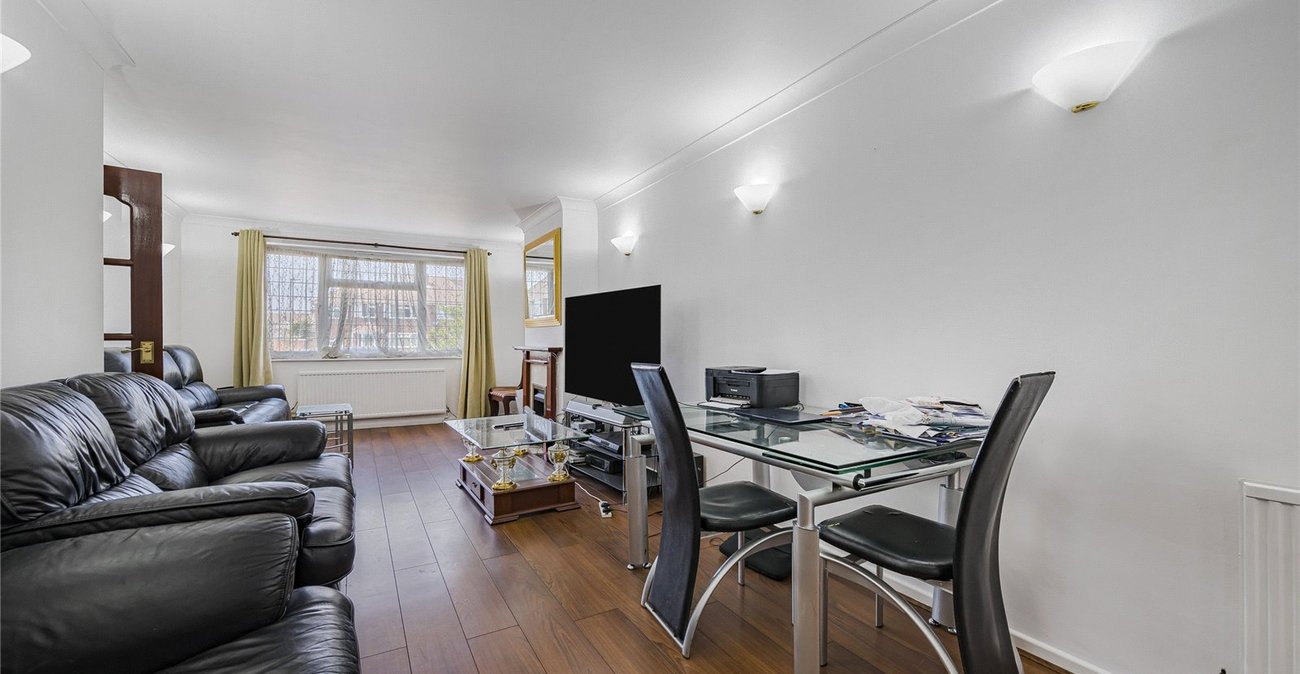 3 bedroom house for sale in Welling | Robinson Jackson
