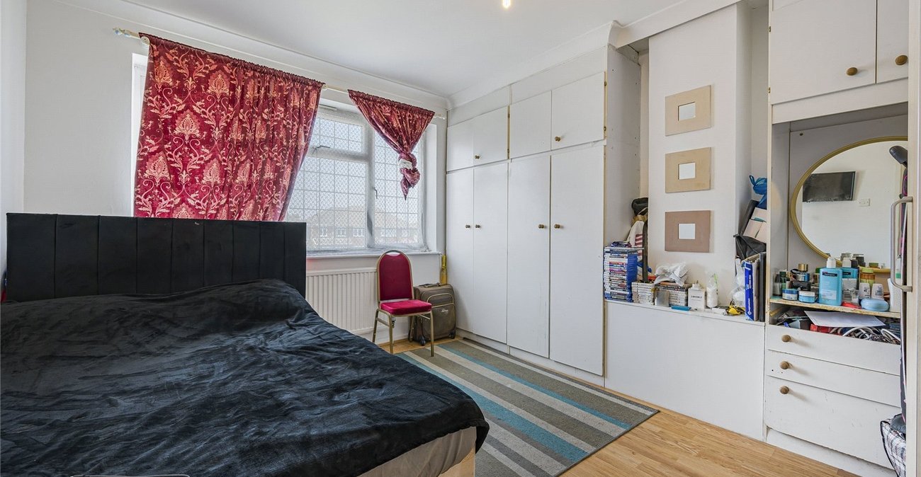 3 bedroom house for sale in Welling | Robinson Jackson