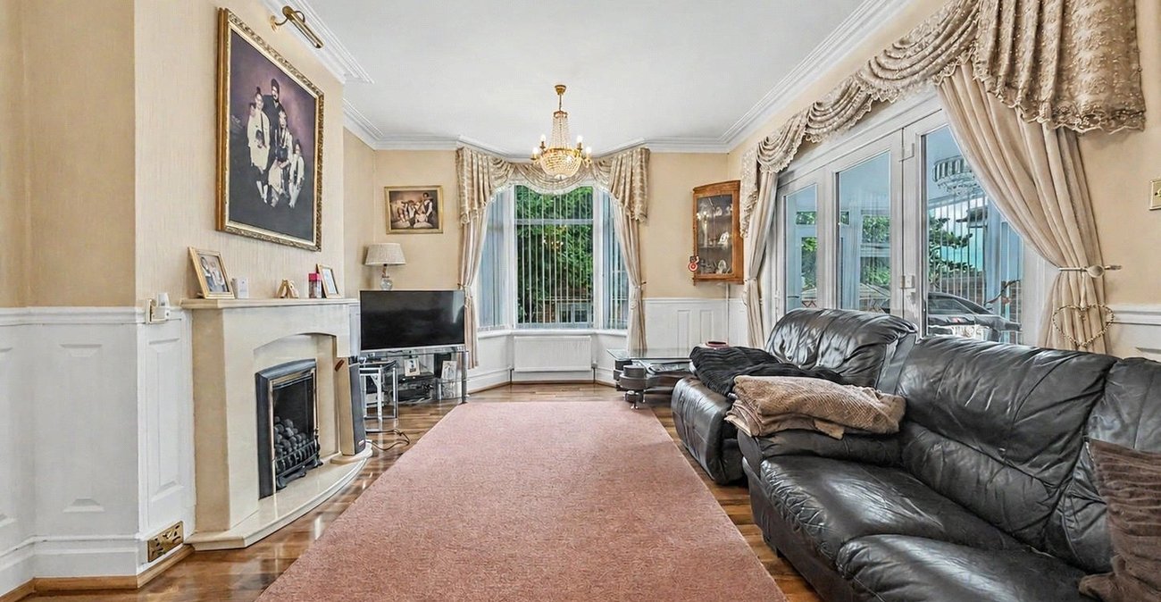 5 bedroom house for sale in Gillingham | Robinson Michael & Jackson