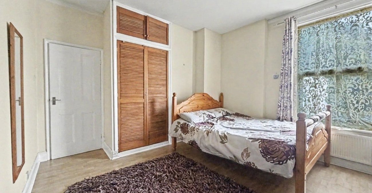 5 bedroom house for sale in Gillingham | Robinson Michael & Jackson