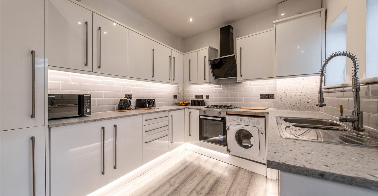 6 bedroom house for sale in Gillingham | Robinson Michael & Jackson