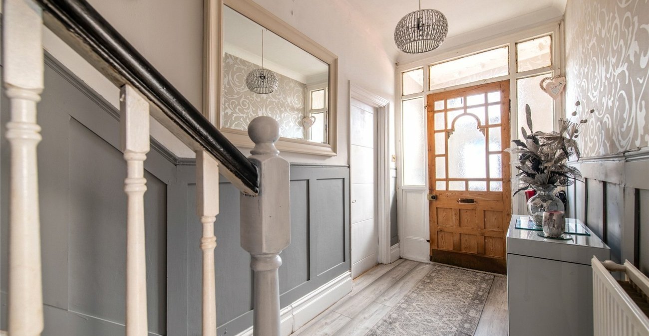 6 bedroom house for sale in Gillingham | Robinson Michael & Jackson