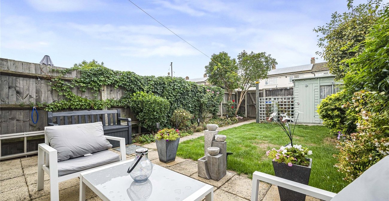 3 bedroom house for sale in Welling | Robinson Jackson