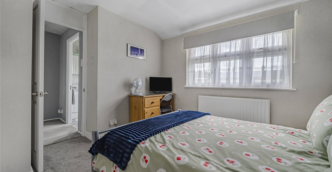 3 bedroom house for sale in Welling | Robinson Jackson