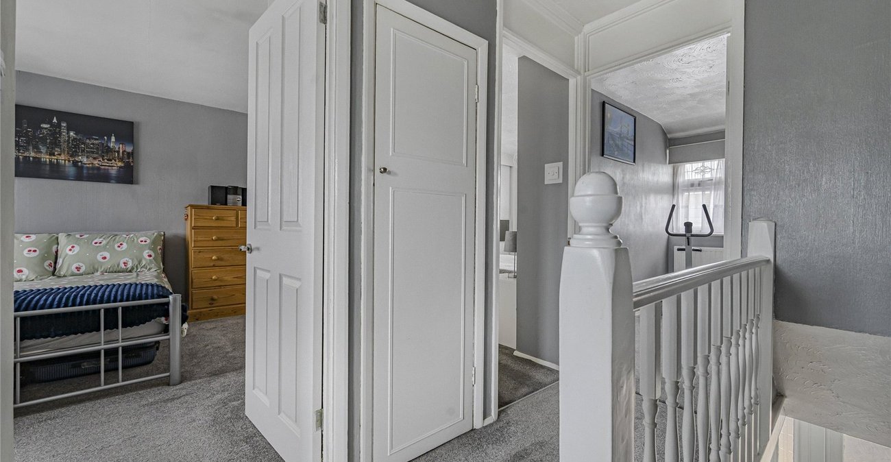 3 bedroom house for sale in Welling | Robinson Jackson