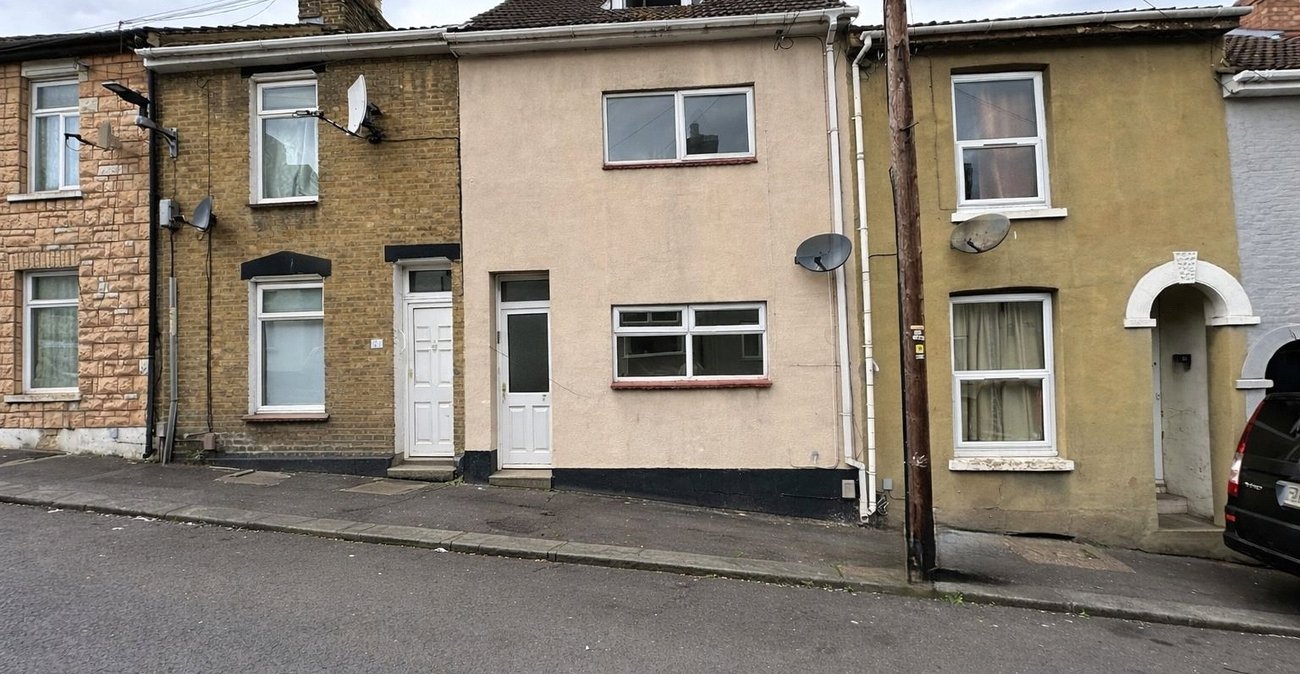 3 bedroom house for sale in Chatham | Robinson Michael & Jackson