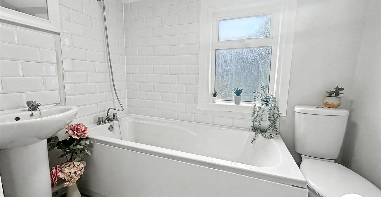 3 bedroom house for sale in Chatham | Robinson Michael & Jackson