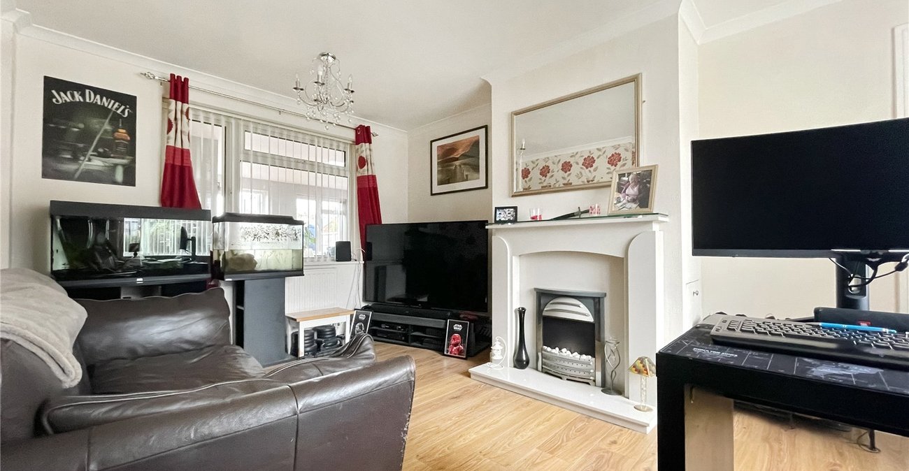 3 bedroom house for sale in Twydall | Robinson Michael & Jackson