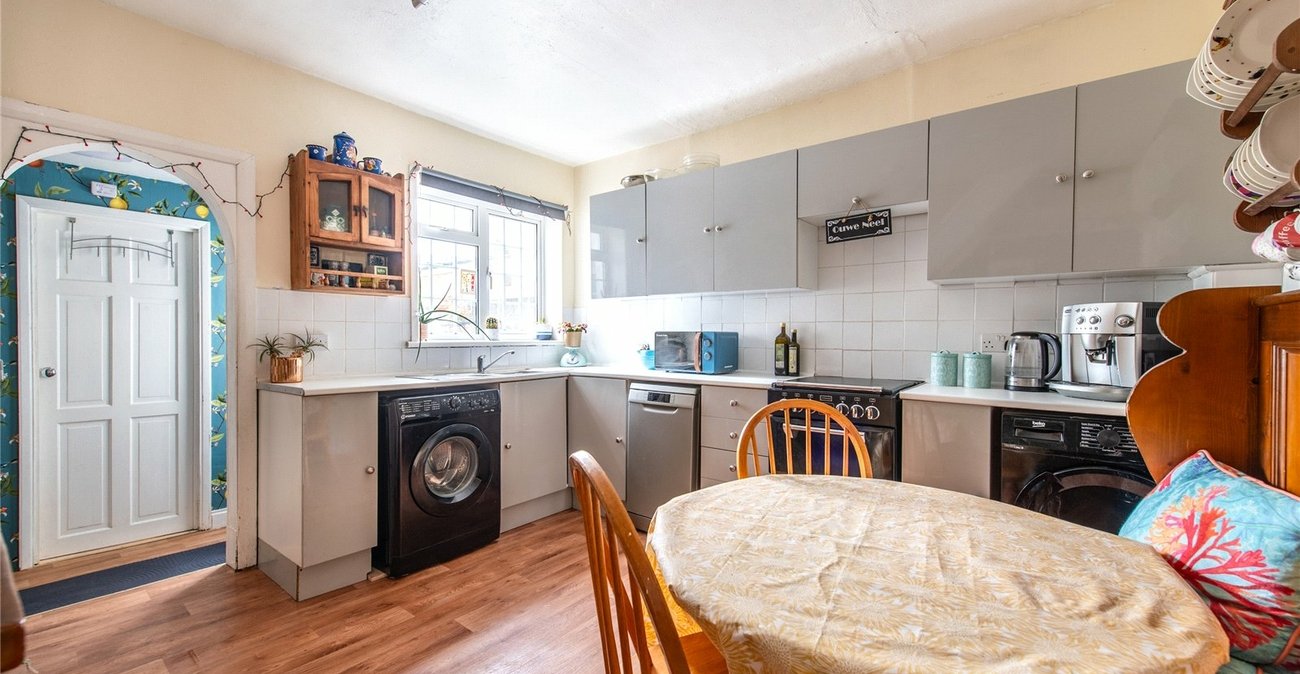 2 bedroom house for sale in Gravesend | Robinson Michael & Jackson