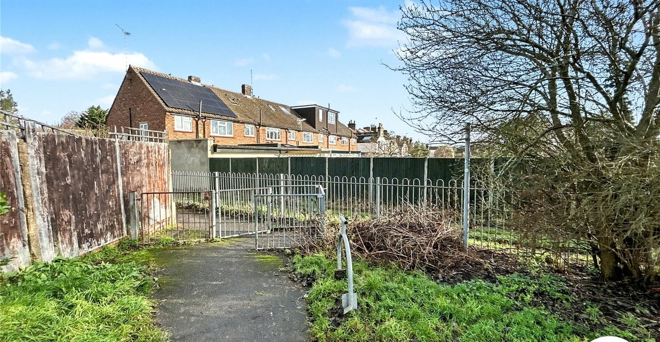 4 bedroom house for sale in Sidcup | Robinson Jackson