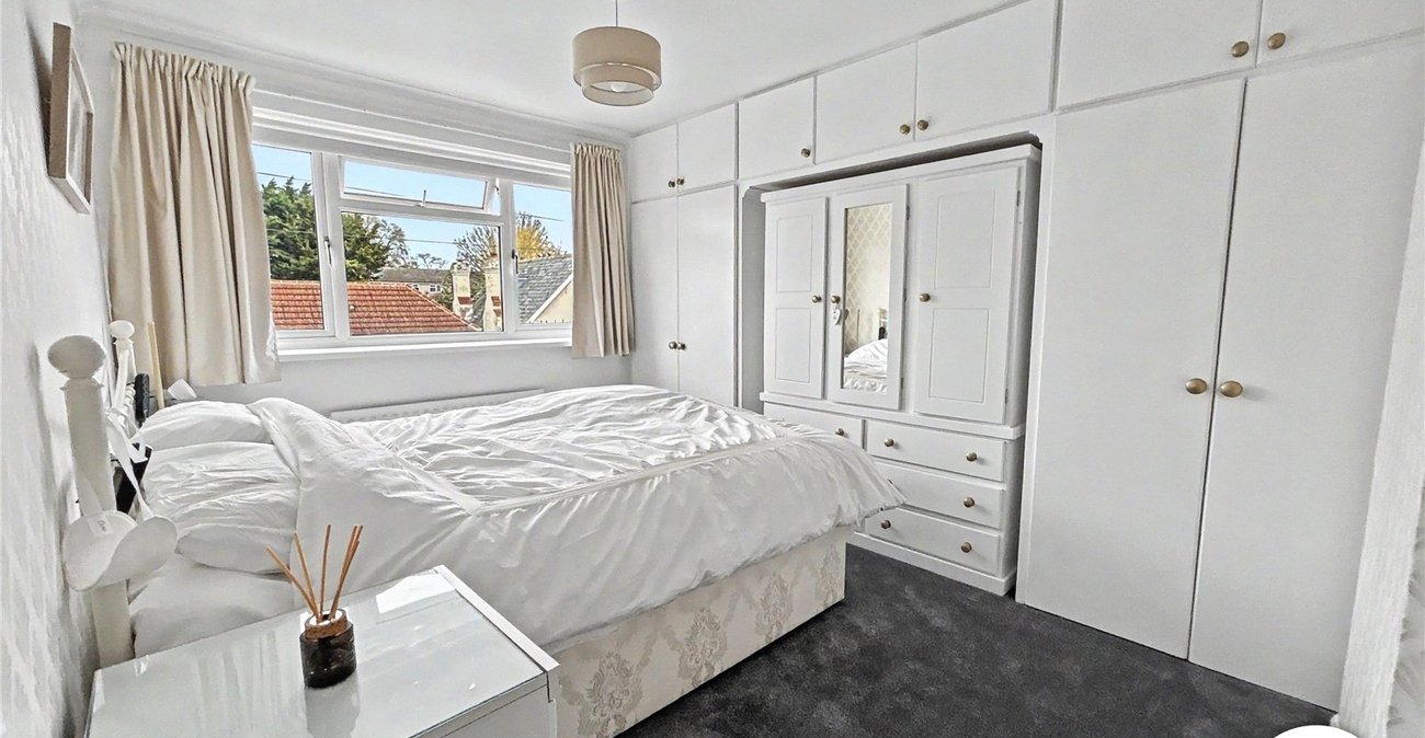 4 bedroom house to rent in Sidcup | Robinson Jackson