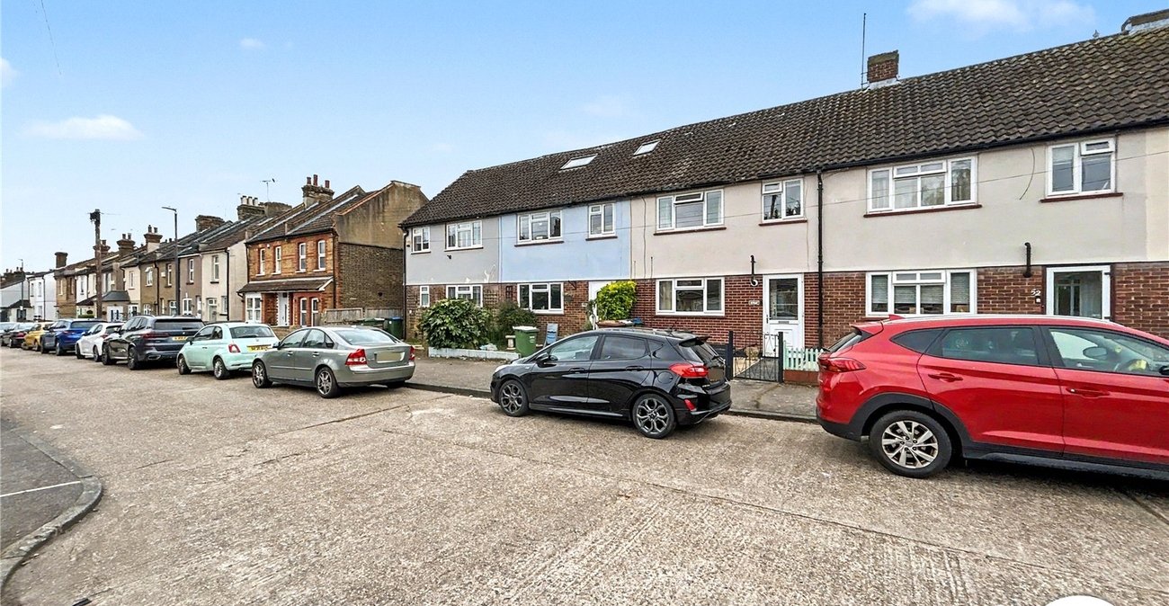 4 bedroom house to rent in Sidcup | Robinson Jackson