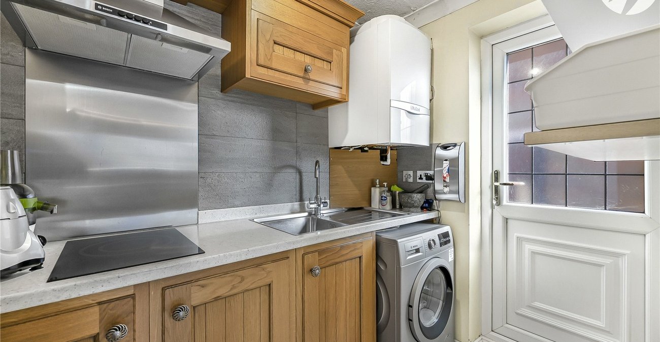 4 bedroom house for sale in West Dartford | Robinson Jackson