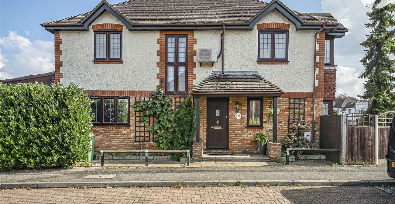 4 bedroom house for sale in West Dartford | Robinson Jackson
