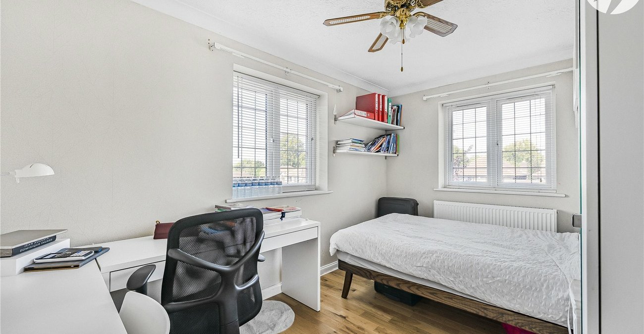 4 bedroom house for sale in West Dartford | Robinson Jackson