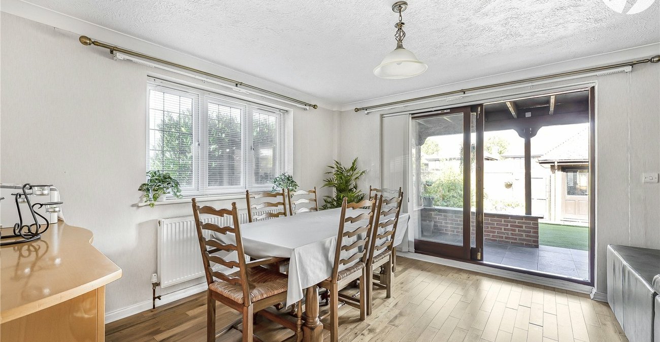 4 bedroom house for sale in West Dartford | Robinson Jackson