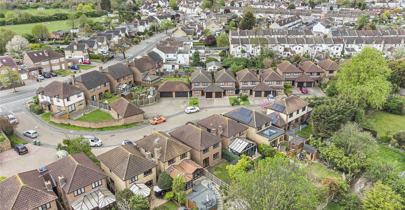 4 bedroom house for sale in West Dartford | Robinson Jackson