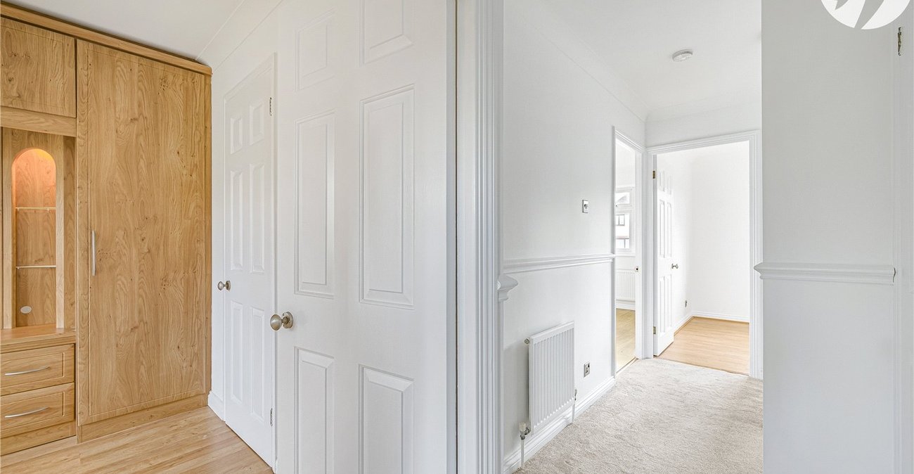 4 bedroom house for sale in West Dartford | Robinson Jackson