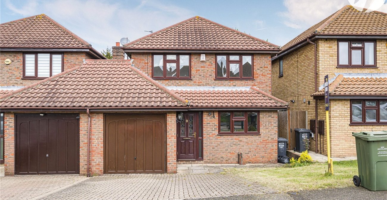 4 bedroom house for sale in West Dartford | Robinson Jackson