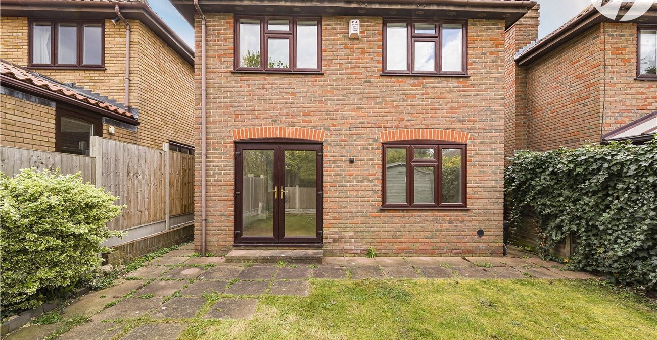 4 bedroom house for sale in West Dartford | Robinson Jackson
