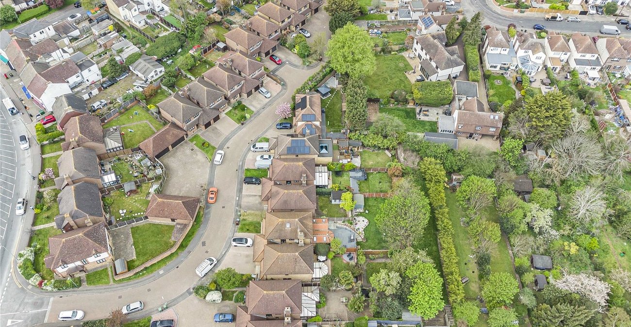 4 bedroom house for sale in West Dartford | Robinson Jackson