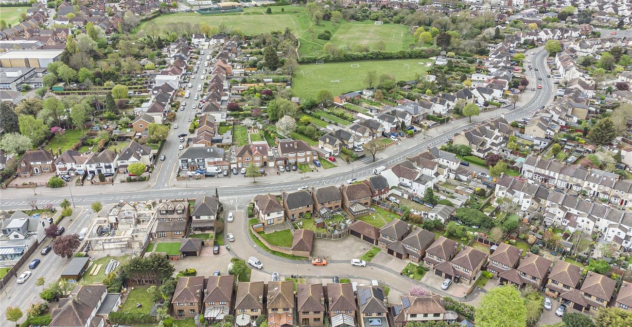 4 bedroom house for sale in West Dartford | Robinson Jackson