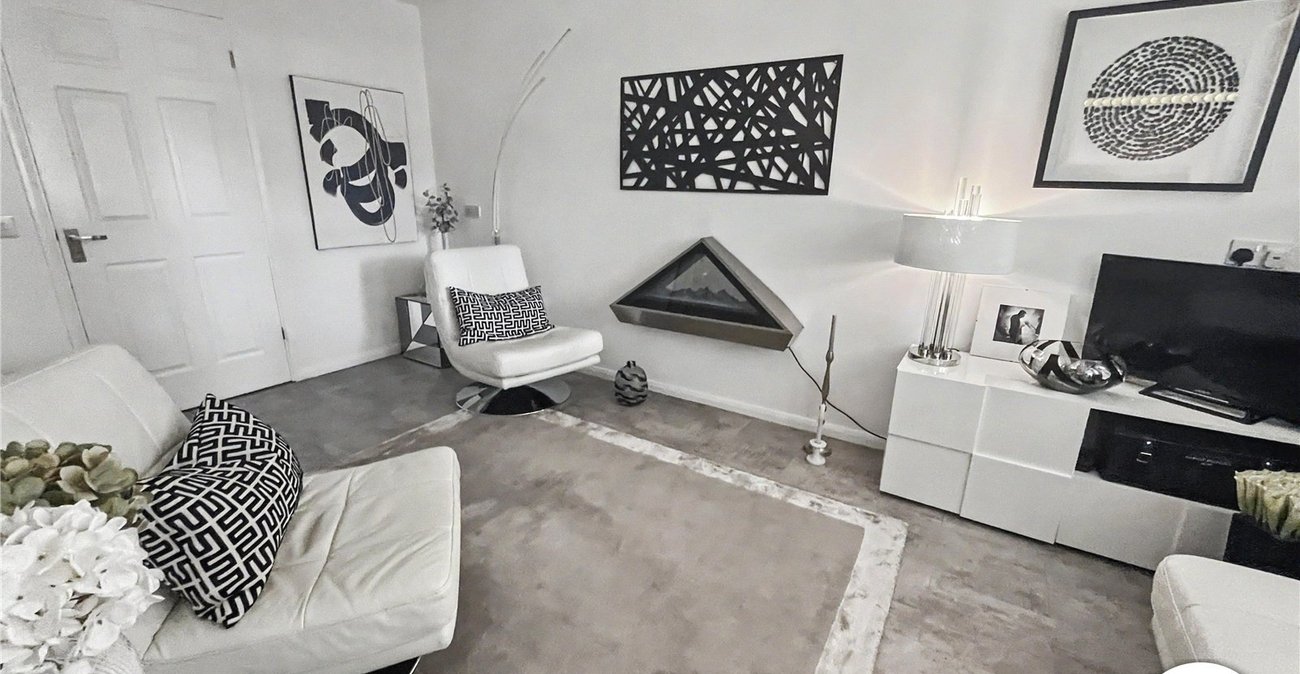 1 bedroom property for sale in Chatham | Robinson Michael & Jackson
