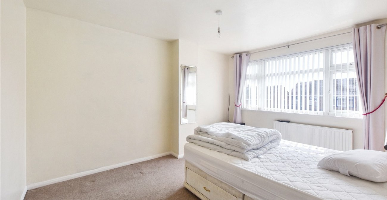 3 bedroom house for sale in Dartford | Robinson Jackson