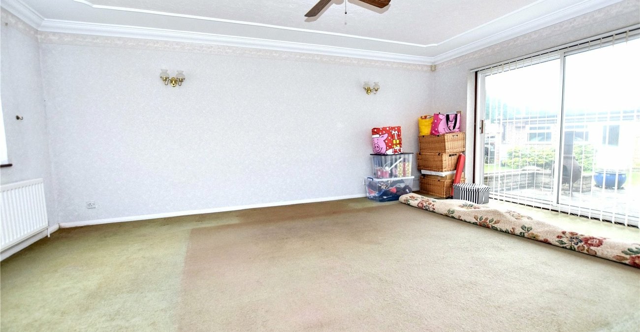 3 bedroom house for sale in Joydens Wood | Robinson Jackson