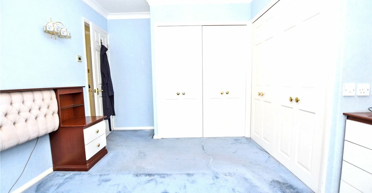 3 bedroom house for sale in Joydens Wood | Robinson Jackson