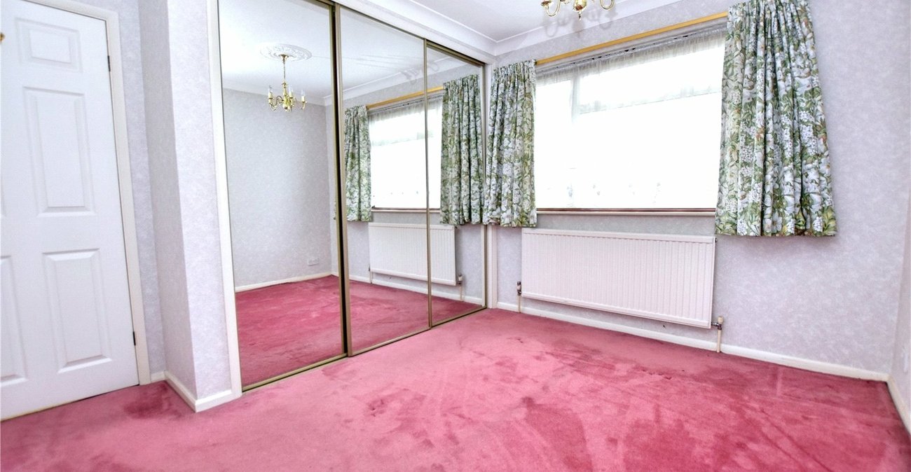 3 bedroom house for sale in Joydens Wood | Robinson Jackson