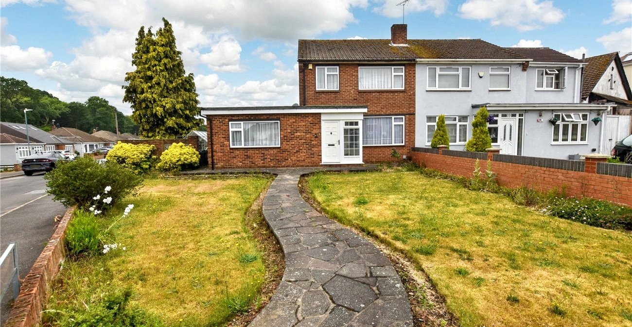 3 bedroom house for sale in Joydens Wood | Robinson Jackson