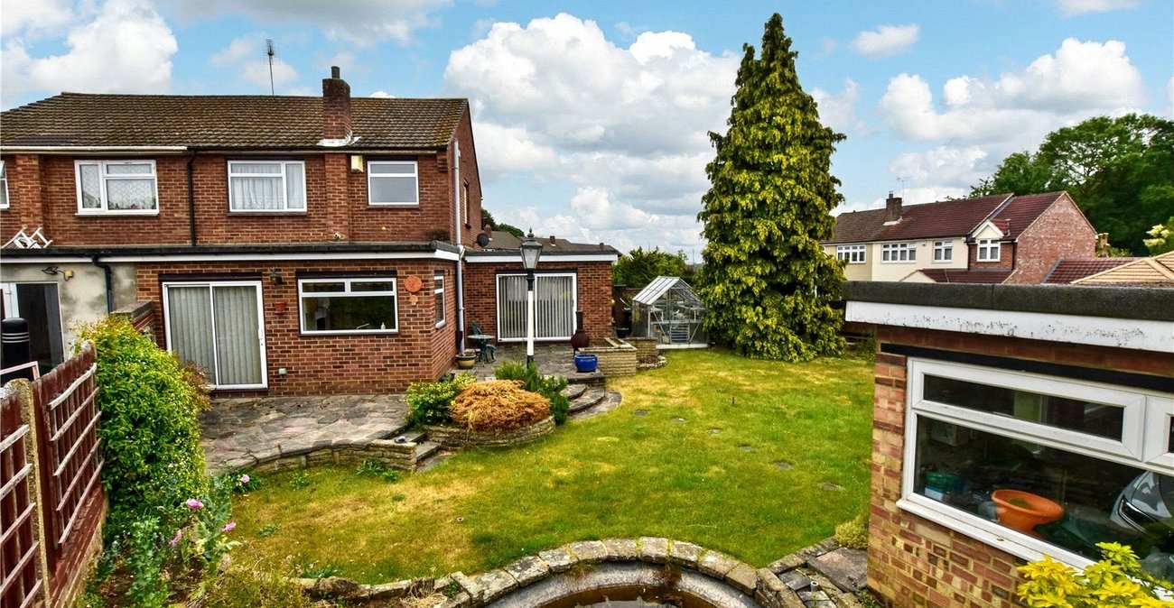 3 bedroom house for sale in Joydens Wood | Robinson Jackson