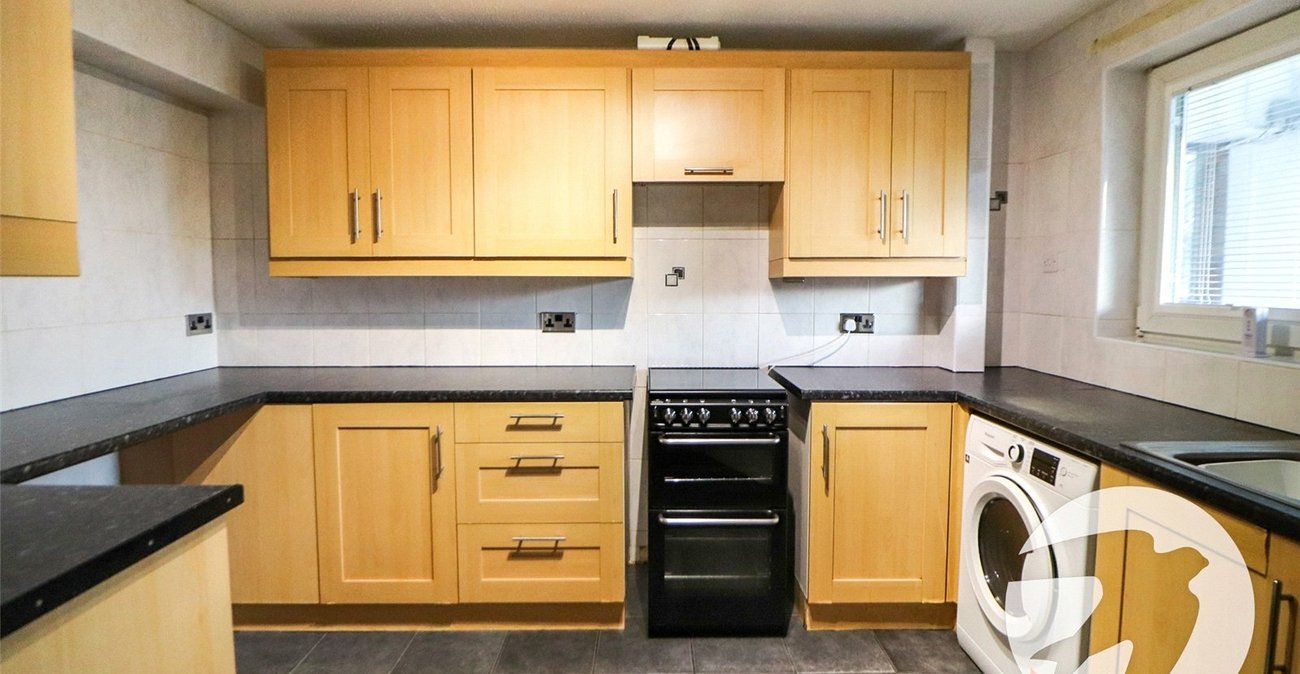 3 bedroom property for sale in Erith | Robinson Jackson