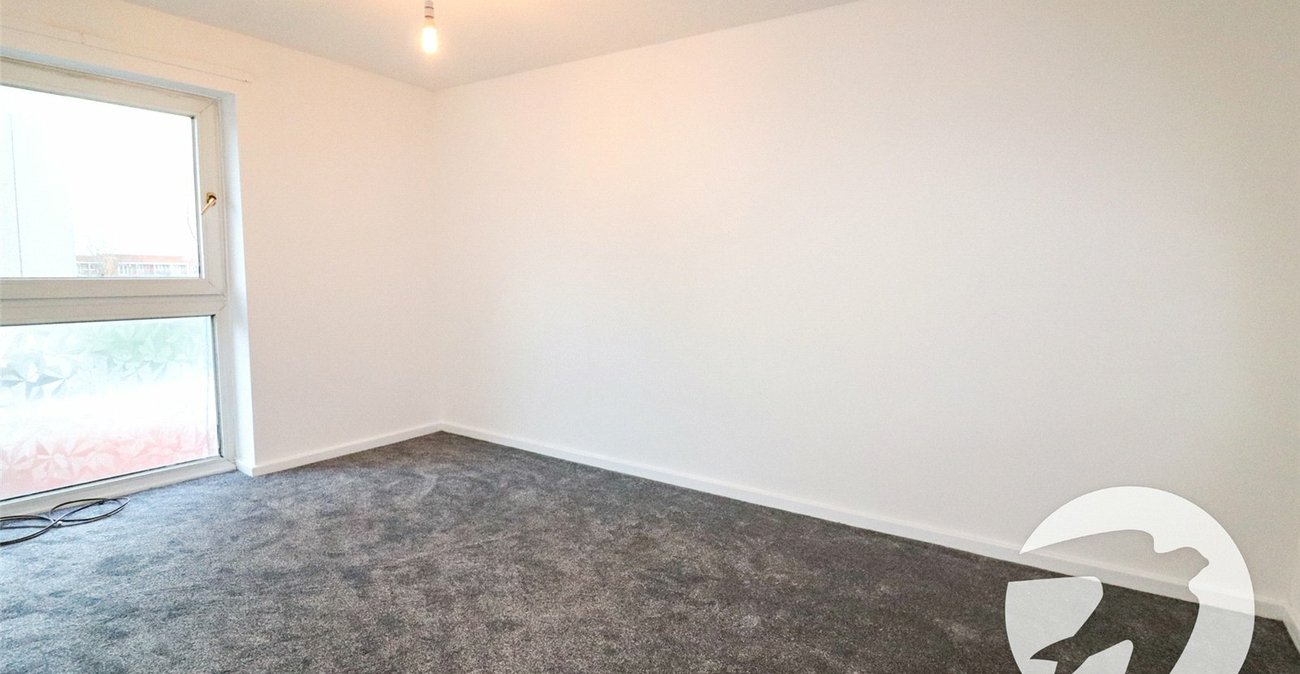 3 bedroom property for sale in Erith | Robinson Jackson