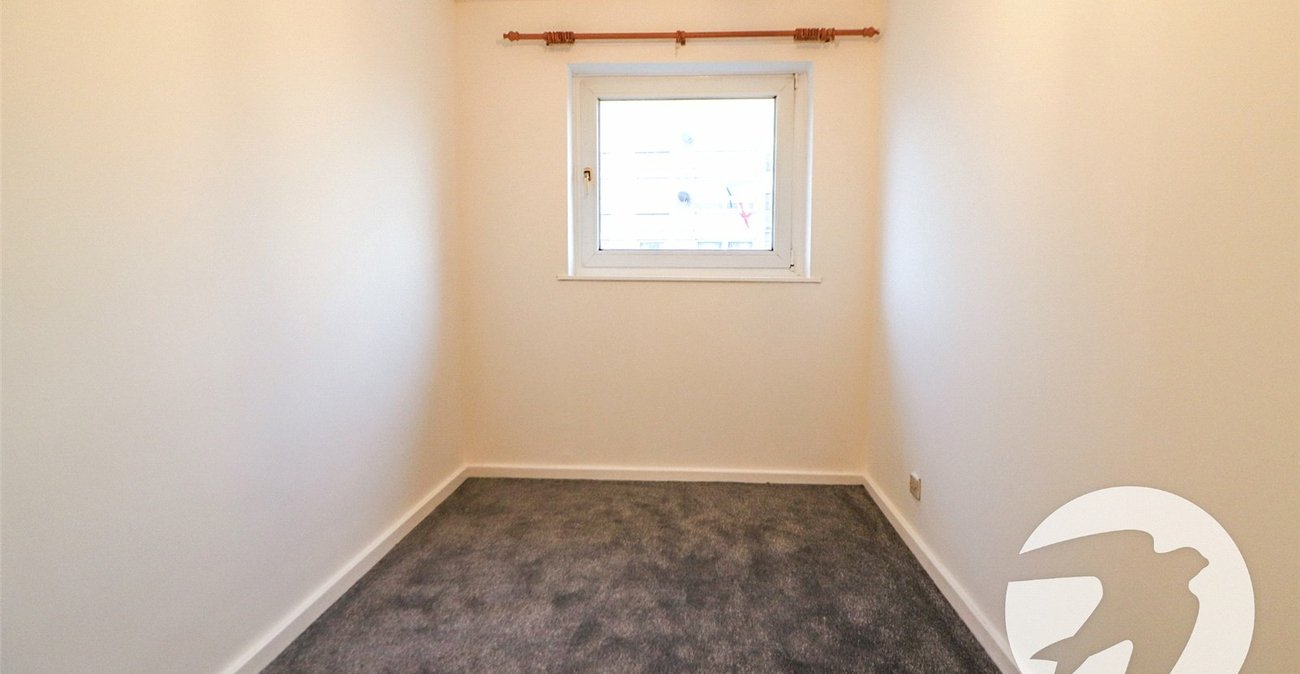 3 bedroom property for sale in Erith | Robinson Jackson