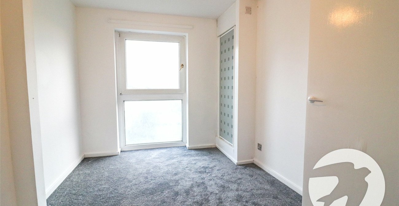 3 bedroom property for sale in Erith | Robinson Jackson