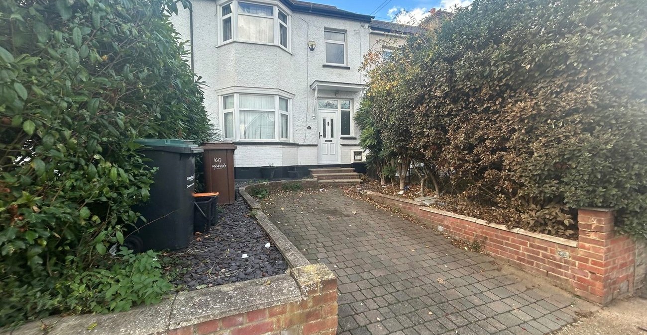 3 bedroom house for sale in Gravesend | Robinson Michael & Jackson