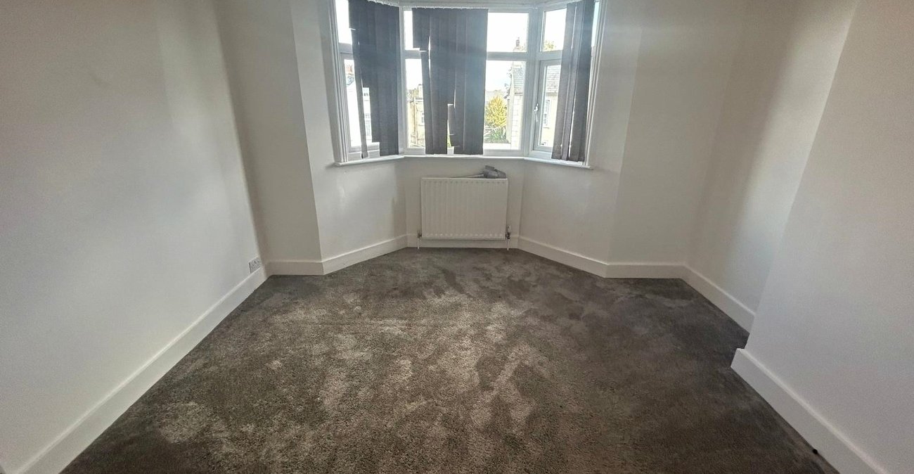 3 bedroom house for sale in Gravesend | Robinson Michael & Jackson