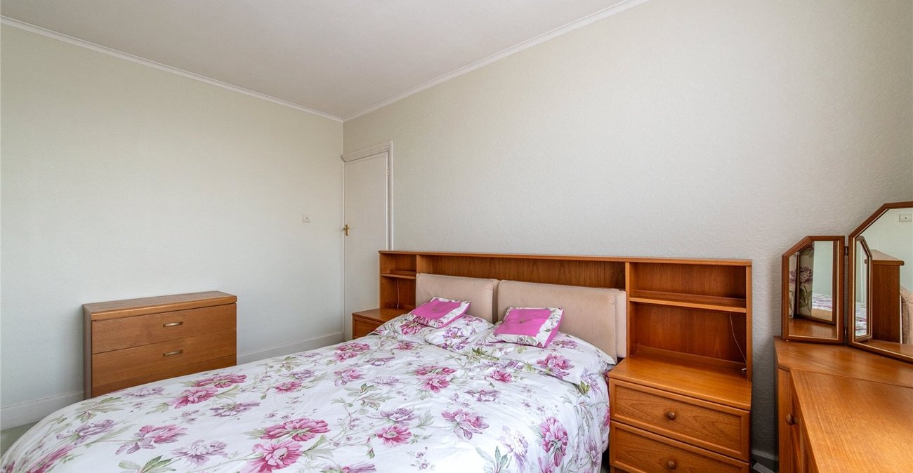 3 bedroom house for sale in Gravesend | Robinson Michael & Jackson