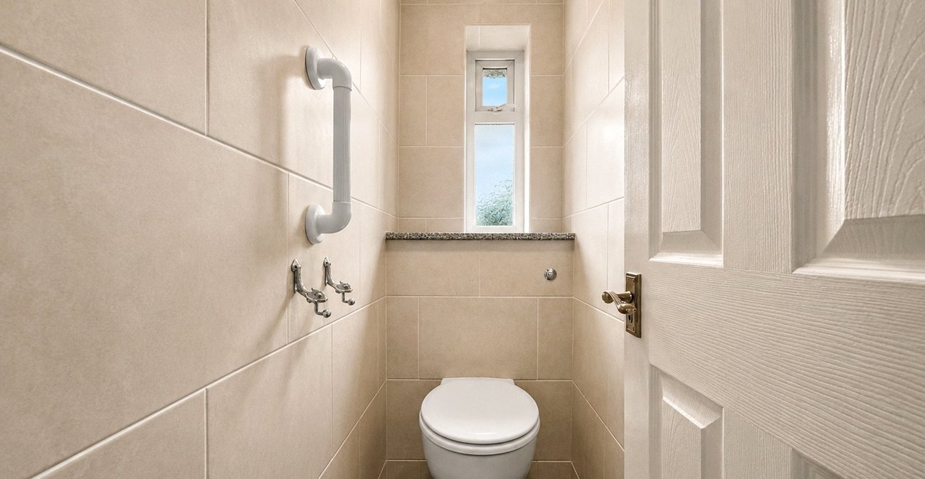 3 bedroom house for sale in Rainham | Robinson Michael & Jackson