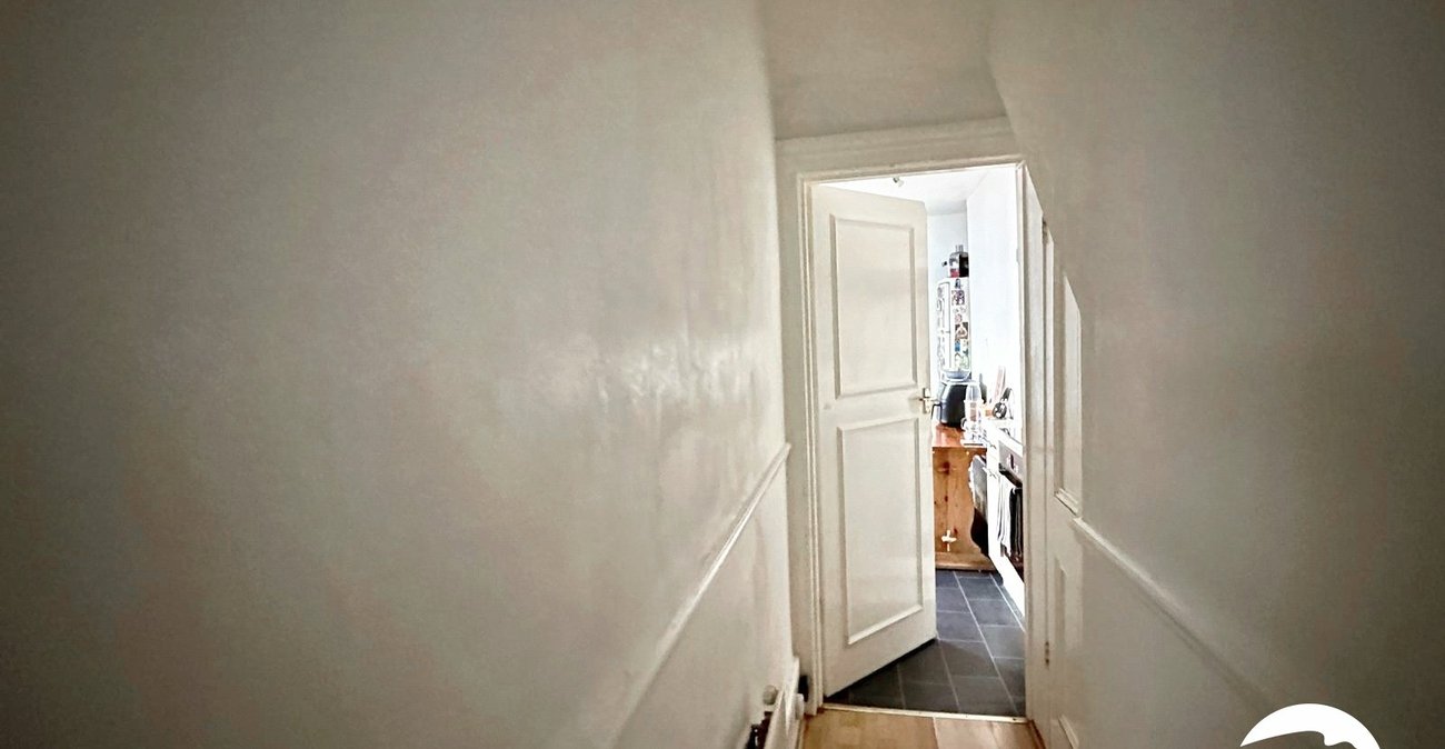 1 bedroom property for sale in London | Robinson Jackson