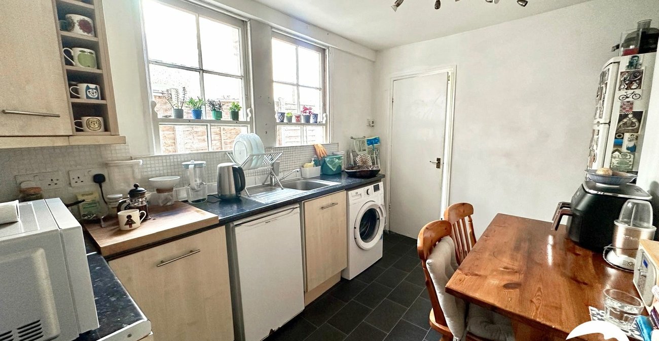 1 bedroom property for sale in London | Robinson Jackson