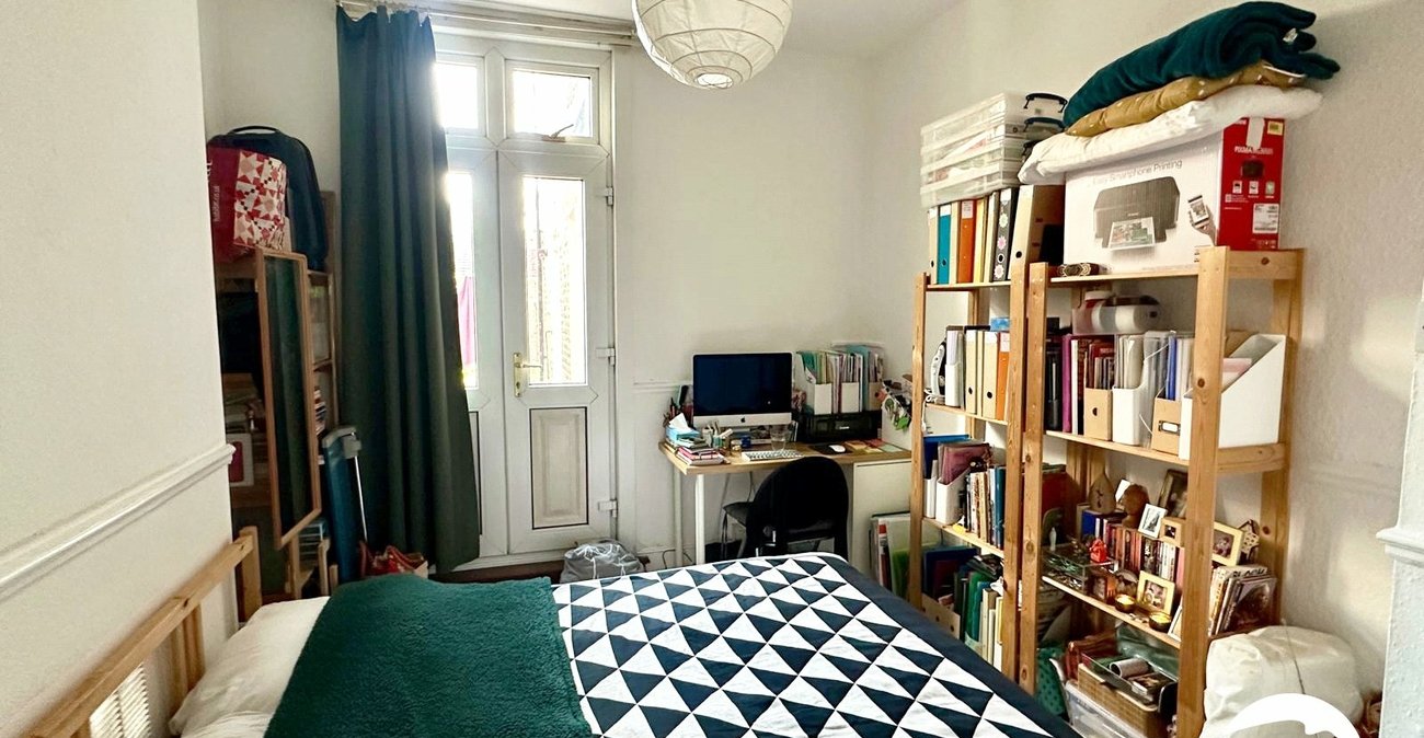 1 bedroom property for sale in London | Robinson Jackson