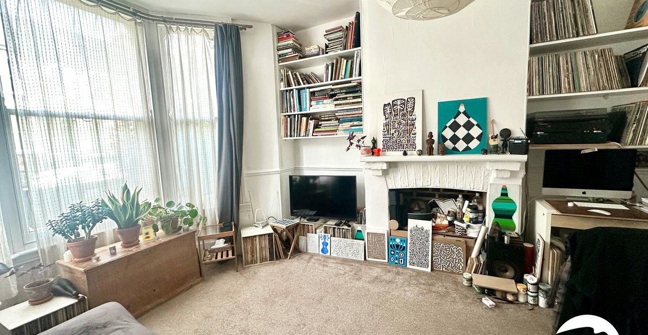 1 bedroom property for sale in London | Robinson Jackson
